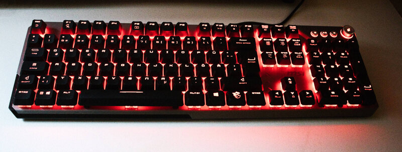 MSI Strike 600 Farbe Rot MSI Strike 600 Farbe Rot