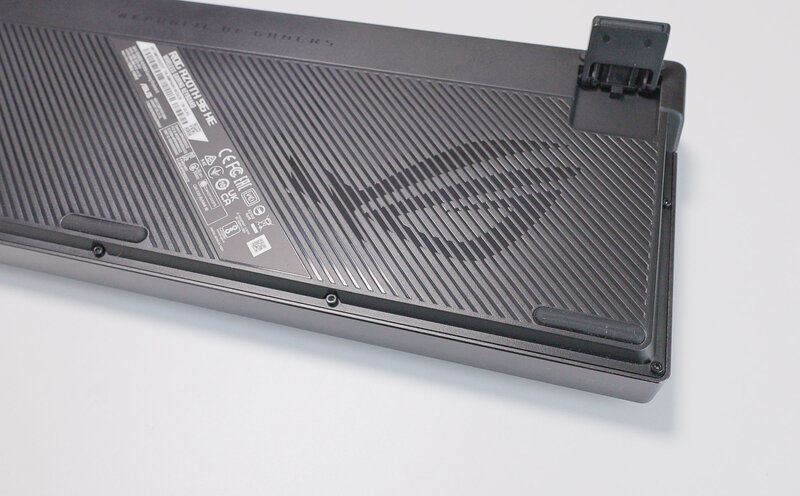 ASUS ROG Azoth 96 HE Beine ASUS ROG Azoth 96 HE Beine