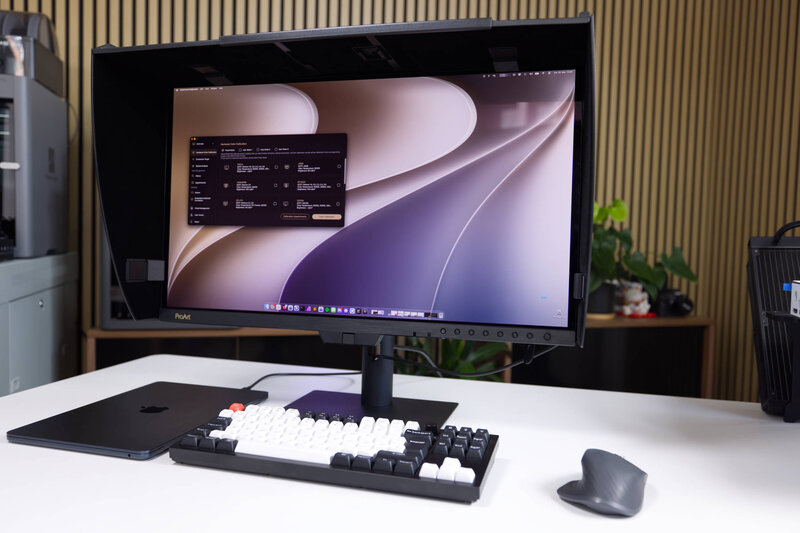 ASUS ProArt Display OLED PA27USD Light Shield in Use ASUS ProArt Display OLED PA27USD Light Shield in Use