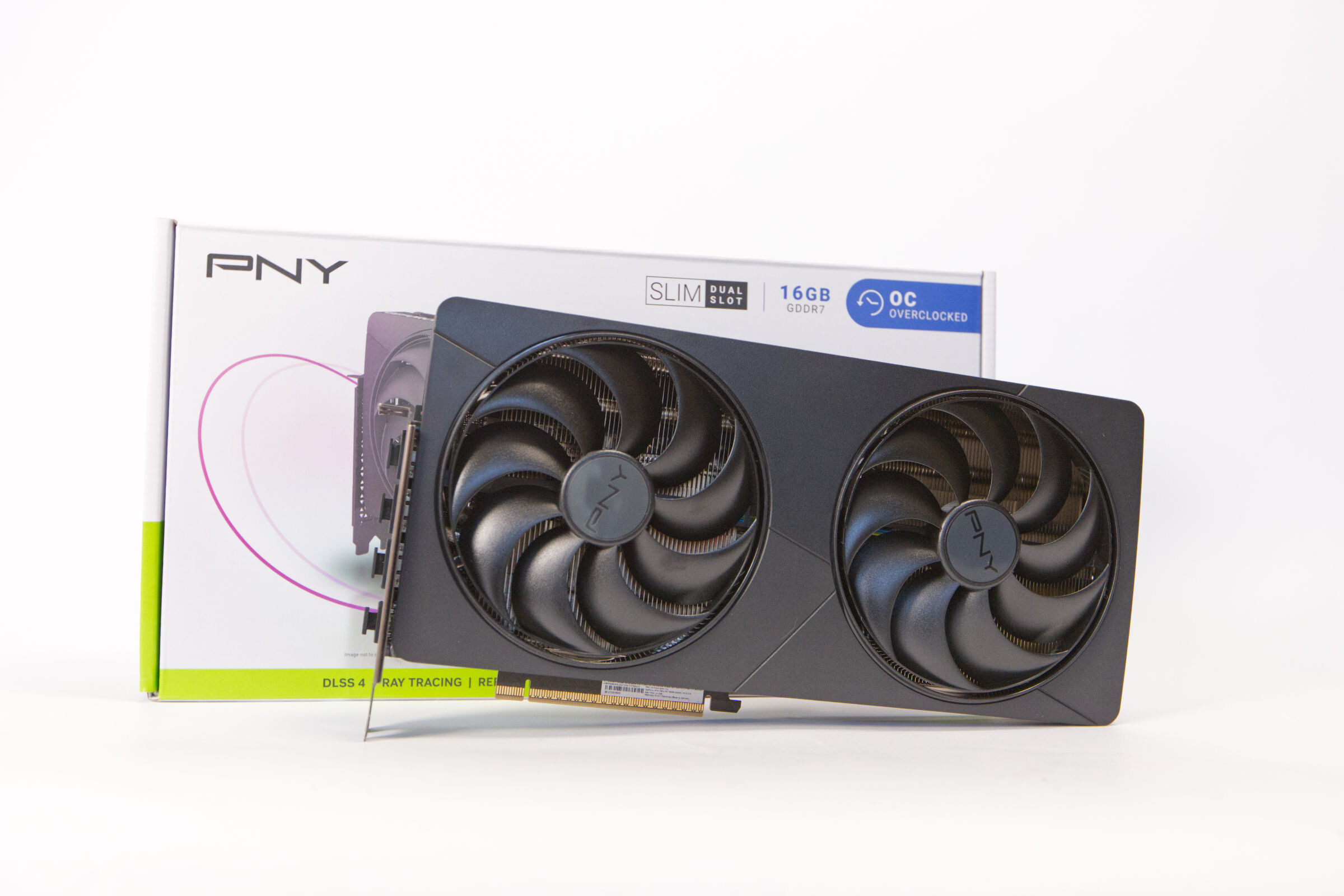 PNY GeForce RTX 5080 SLIM OC Review  Image © PCMasters.de