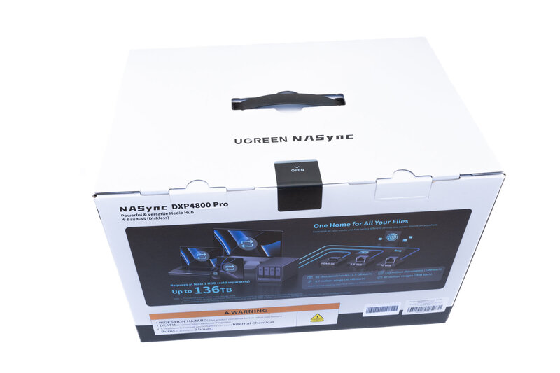 UGREEN DXP4800 Pro Packaging (Back) UGREEN DXP4800 Pro Packaging (Back)