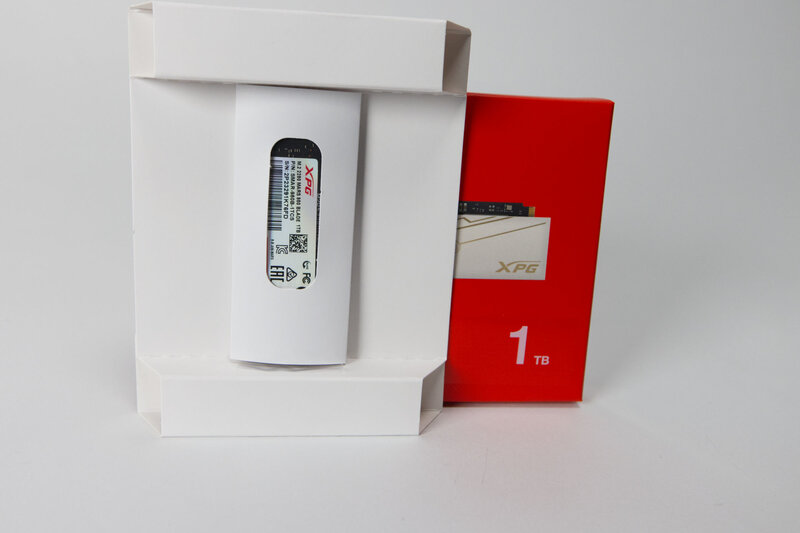 XPG MARS 980 Blade SSD Verpackungsinnere XPG MARS 980 Blade SSD Verpackungsinnere