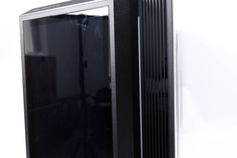 MSI MEG Vision X AI Display MSI MEG Vision X AI Display