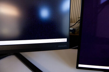 Philips Evnia 3000 27M2N3800A Strom LED Stufe 0