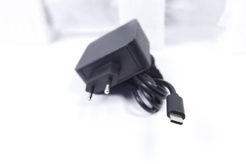 ACEMAGIC RX16 USB C Ladekabel