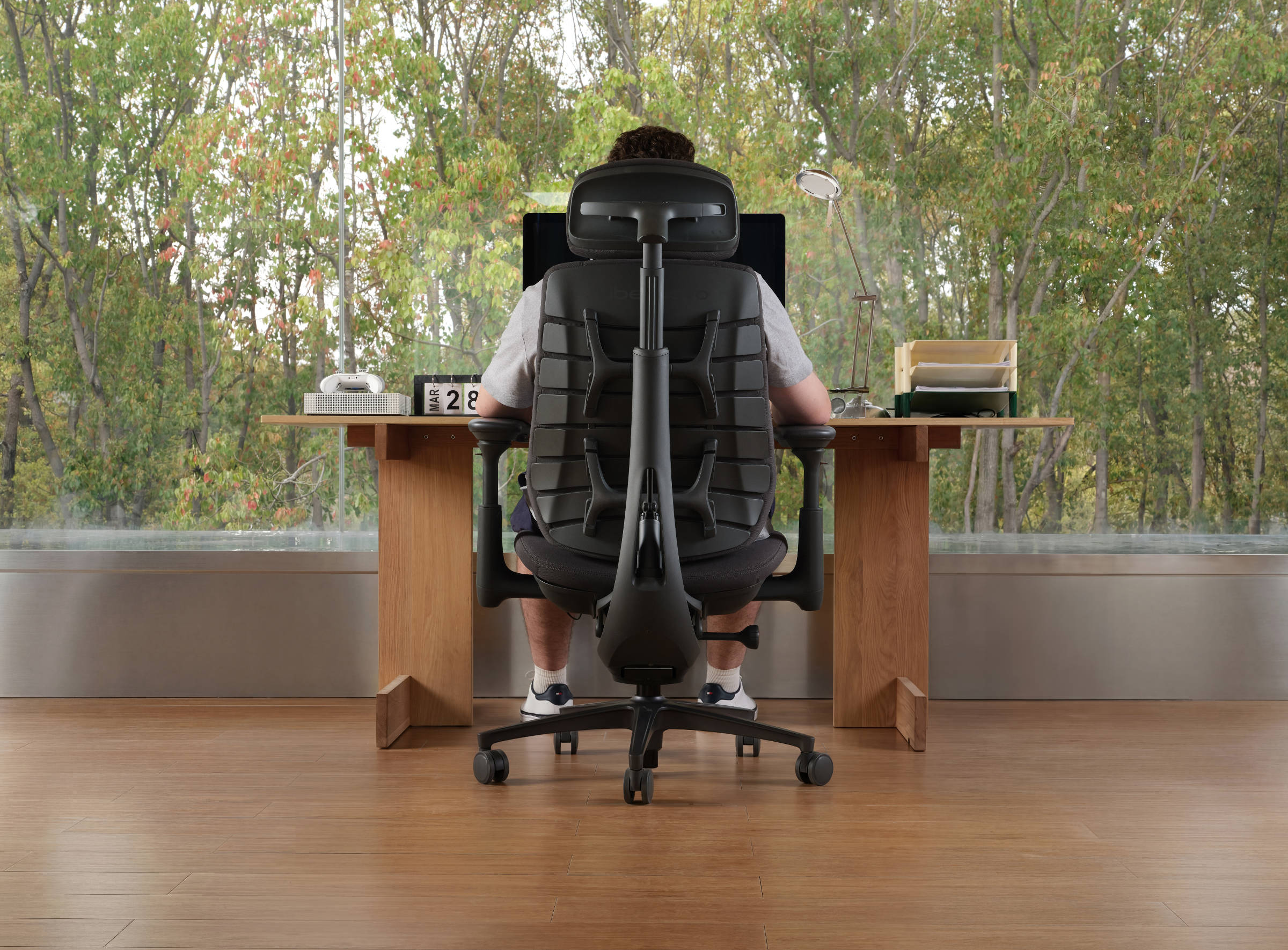 LiberNovo Maxis und Omni: Neue ergonomische Stühle für große Nutzer vorgestellt