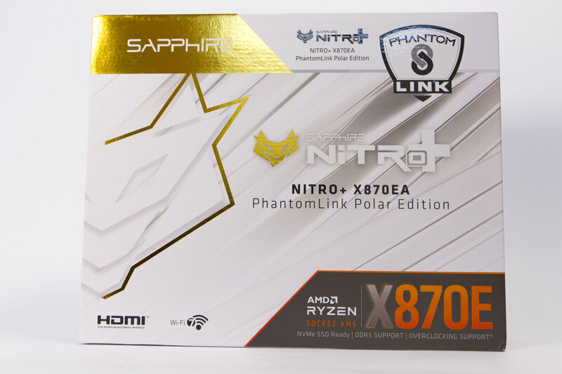 Sapphire Nitro X870EA PhantomLink Polar Verpackung