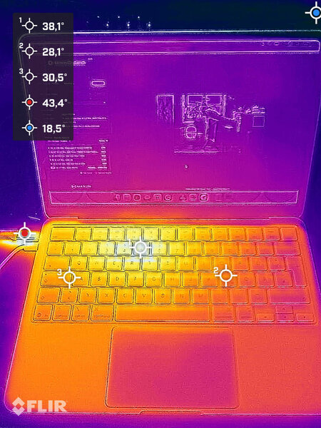 Apple MacBook Neo Wärmebildaufnahmen Apple MacBook Neo Wärmebildaufnahmen