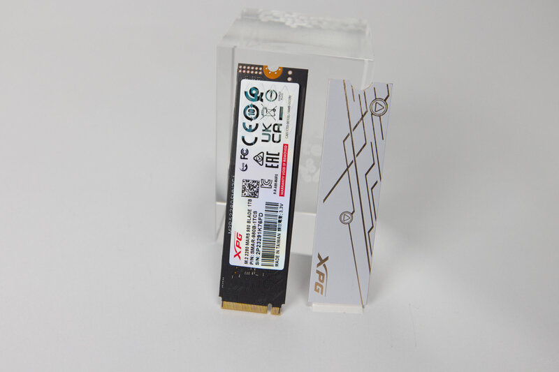 XPG MARS 980 Blade SSD Rückseite mit Kühler XPG MARS 980 Blade SSD Rückseite mit Kühler
