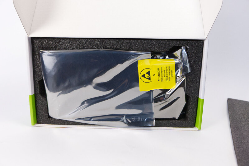 PNY GeForce RTX 5080 SLIM OC Inner Packaging PNY GeForce RTX 5080 SLIM OC Inner Packaging