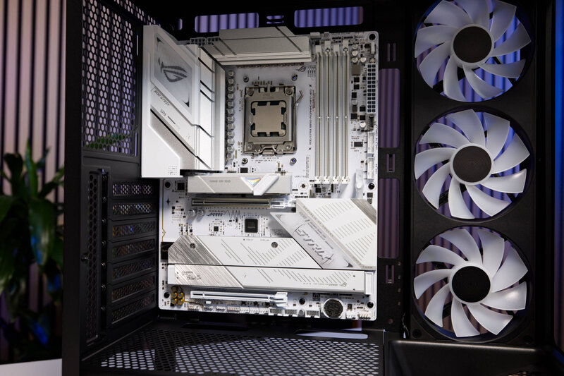 NZXT S5 RGB Motherboard Installation