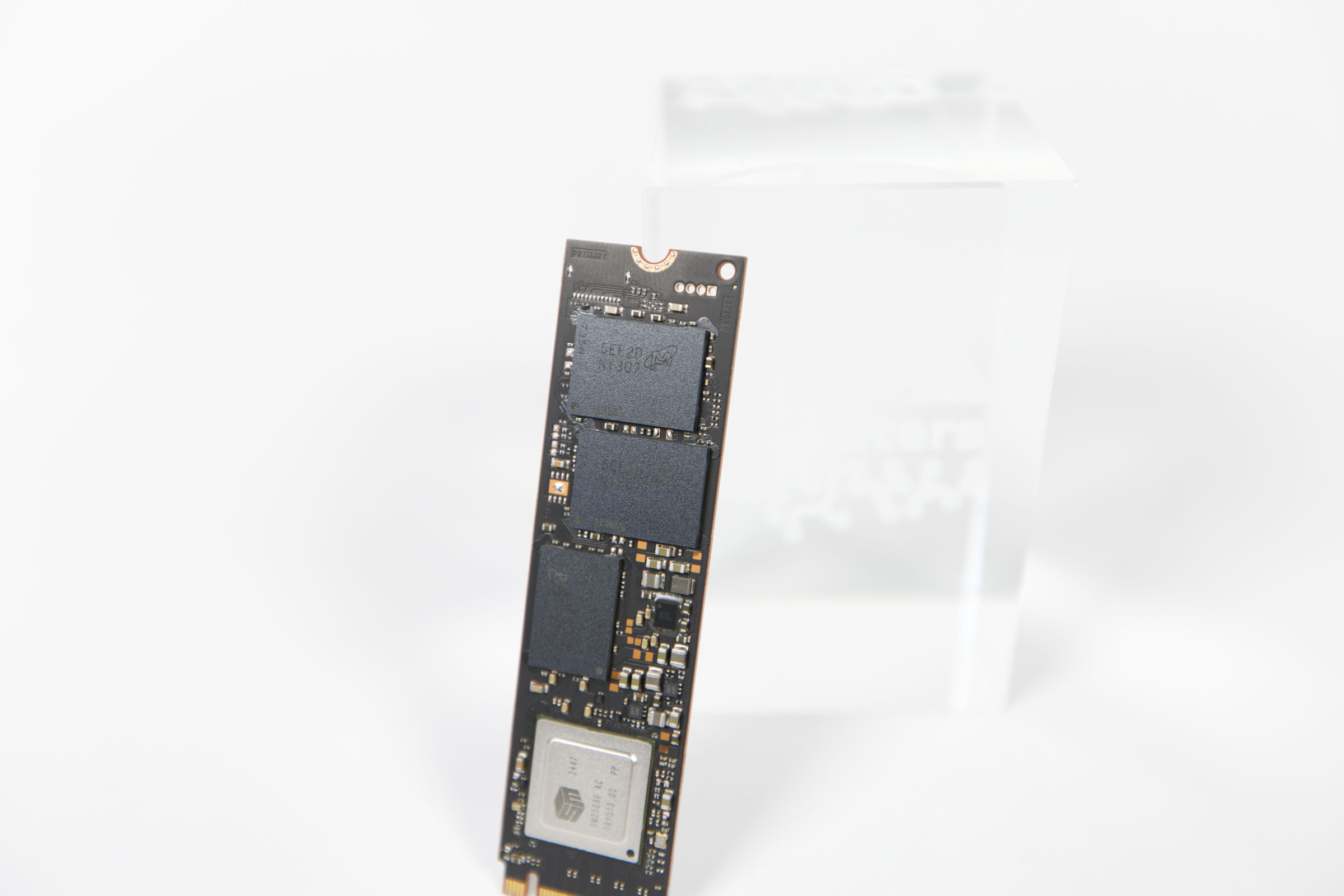 Crucial T710 Micron NAND Crucial T710 Micron NAND