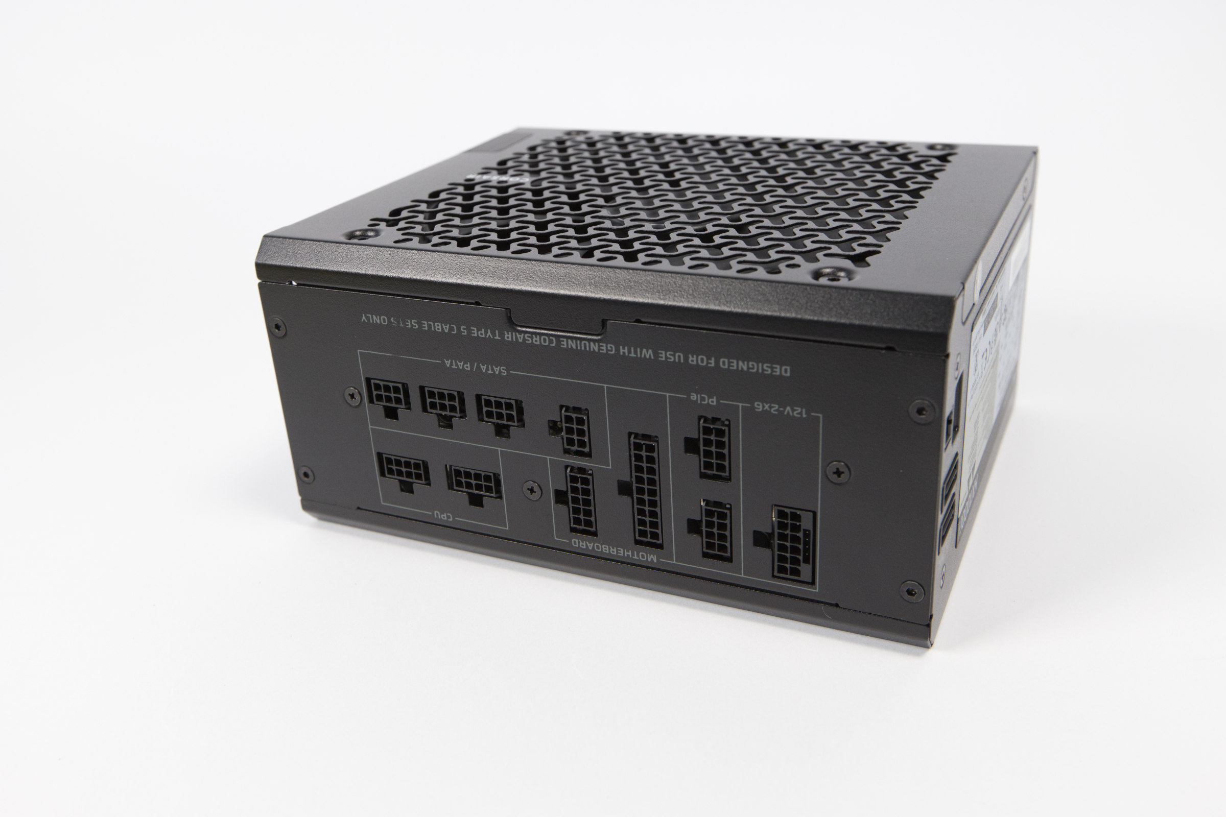 Corsair HX1000i Shift Anschlüsse am Netzteil