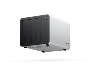 TERRAMASTER F4 425 Pro NAS unten