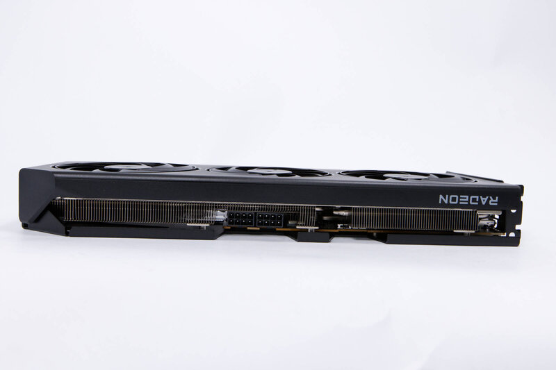PowerColor Radeon RX 9070 Hellhound Top PowerColor Radeon RX 9070 Hellhound Top