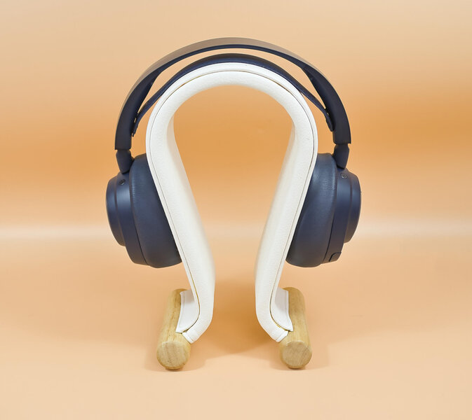 SteelSeries Arctis Nova Pro Omni front view