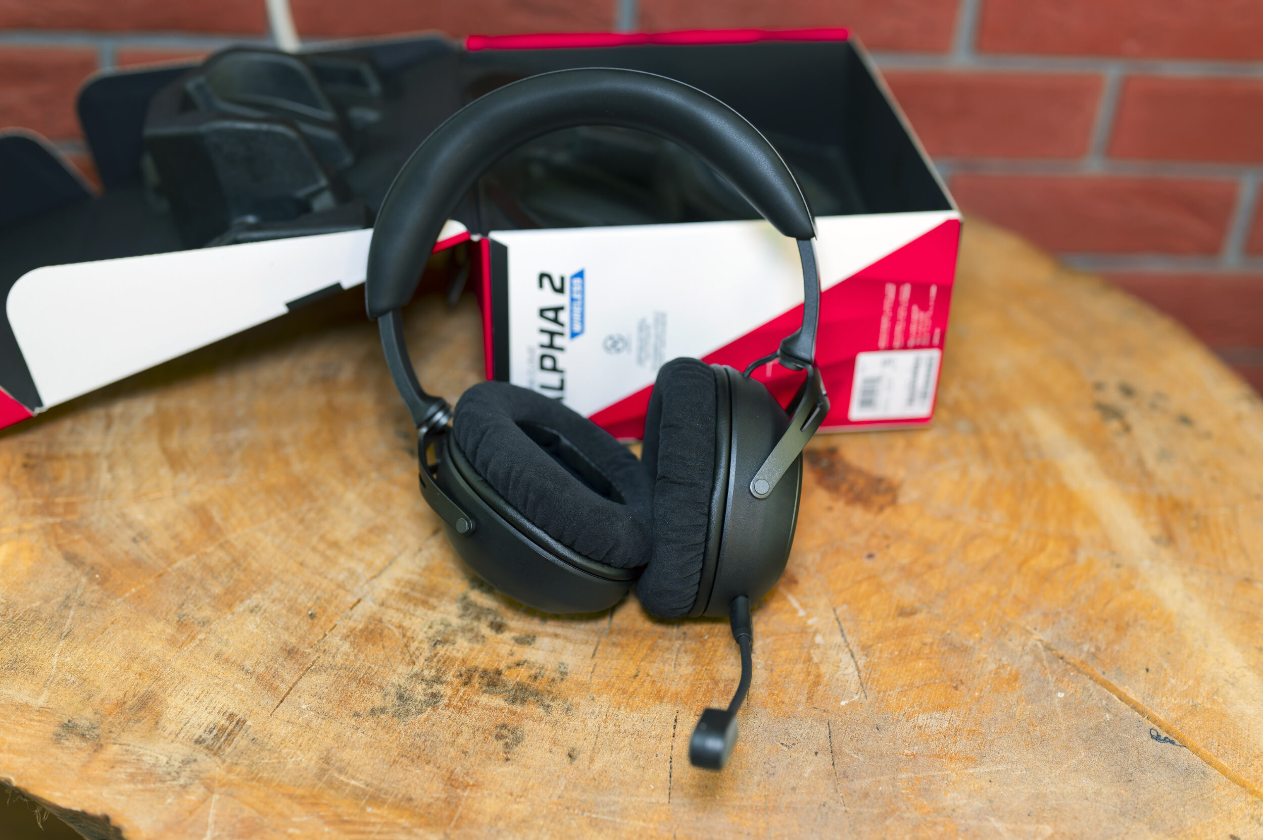 HyperX Cloud Alpha2 Wireless Test Review  Image © PCMasters.de