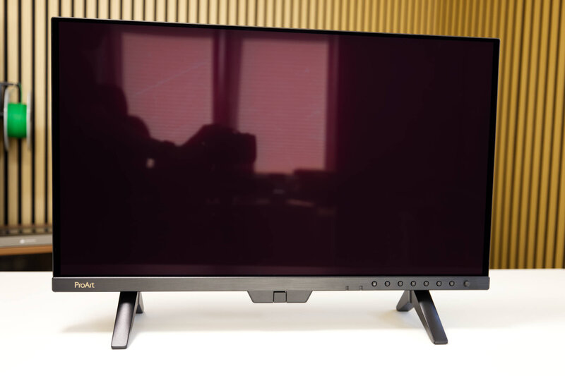 ASUS ProArt Display OLED PA27USD Monitor Reflection ASUS ProArt Display OLED PA27USD Monitor Reflection