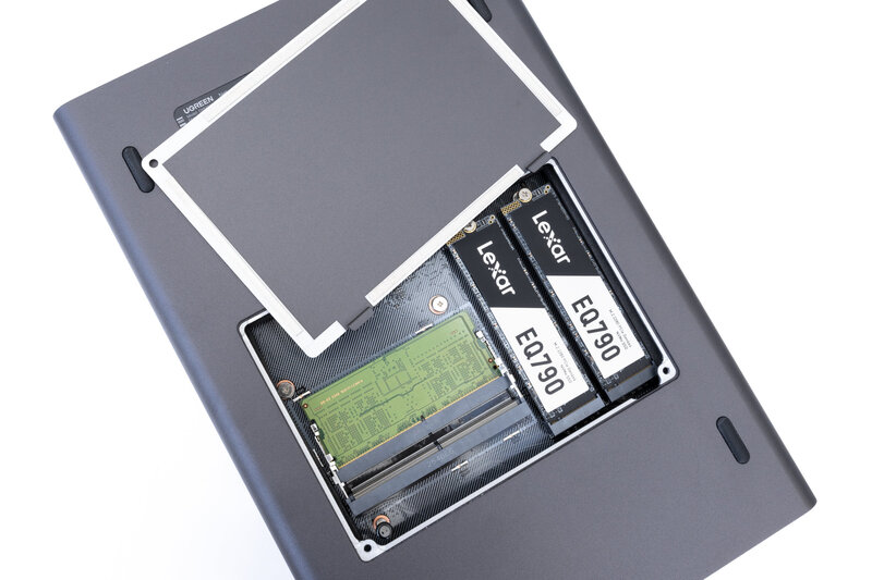 UGREEN DXP4800 Pro fully populated NVMe slots UGREEN DXP4800 Pro fully populated NVMe slots