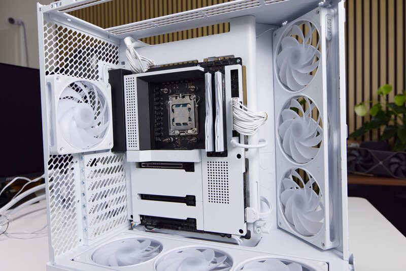 NZXT H6 RGB Kabelführung NZXT H6 RGB Kabelführung