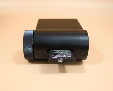 SteelSeries Arctis Nova Pro Omni battery in charging dock SteelSeries Arctis Nova Pro Omni battery in charging dock
