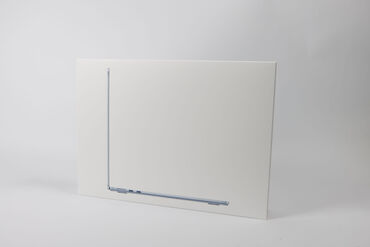 Apple MacBook Air 13 M5 Außenverpackung Apple MacBook Air 13 M5 Außenverpackung