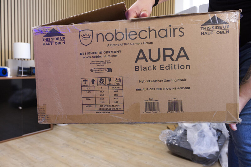 noblechairs AURA - Karton