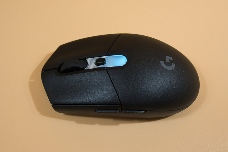 Logitech G305 X Superlight with blue side lighting Logitech G305 X Superlight with blue side lighting