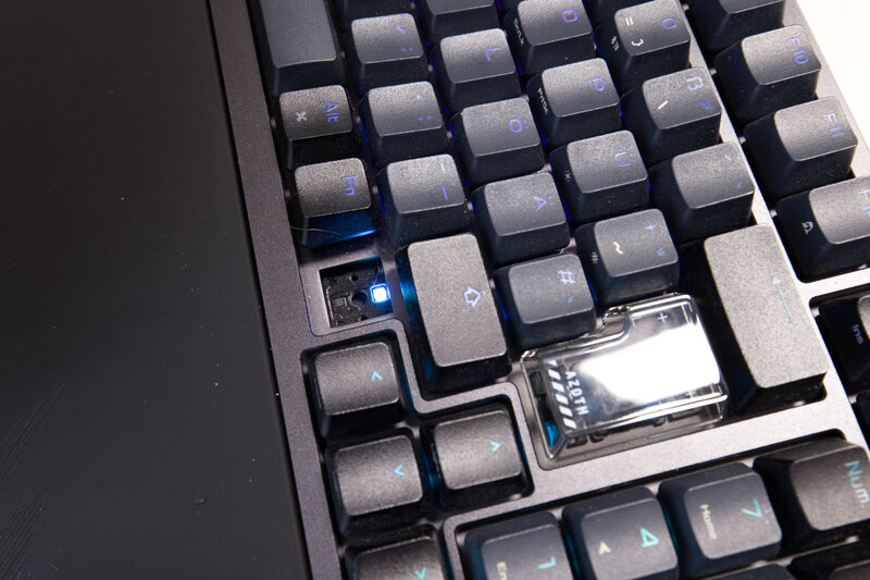 ASUS ROG Azoth 96 HE Switch Gehäuse ASUS ROG Azoth 96 HE Switch Gehäuse