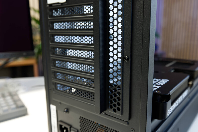 NZXT S5 RGB PCIe Brackets