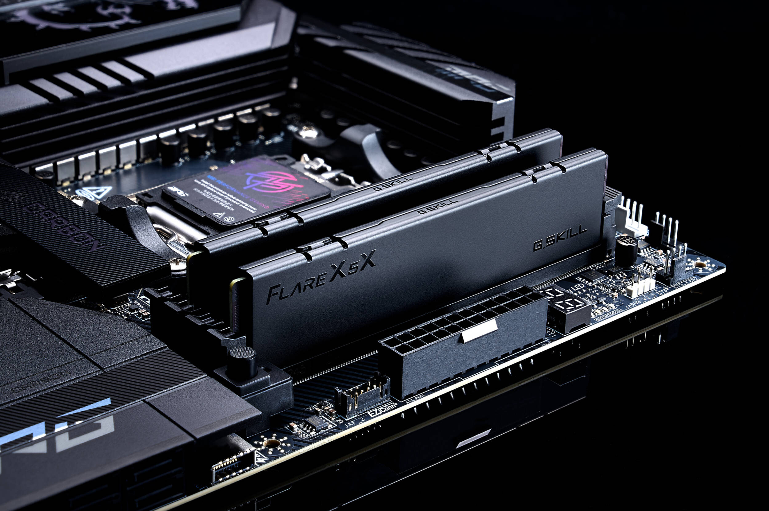 G SKILL Flare X5X DDR5 Speicher auf Motherboard  Image © G.SKILL