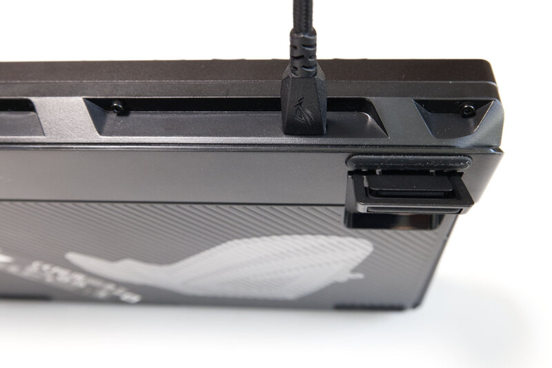 ASUS ROG Azoth 96 HE USB Kabel ASUS ROG Azoth 96 HE USB Kabel