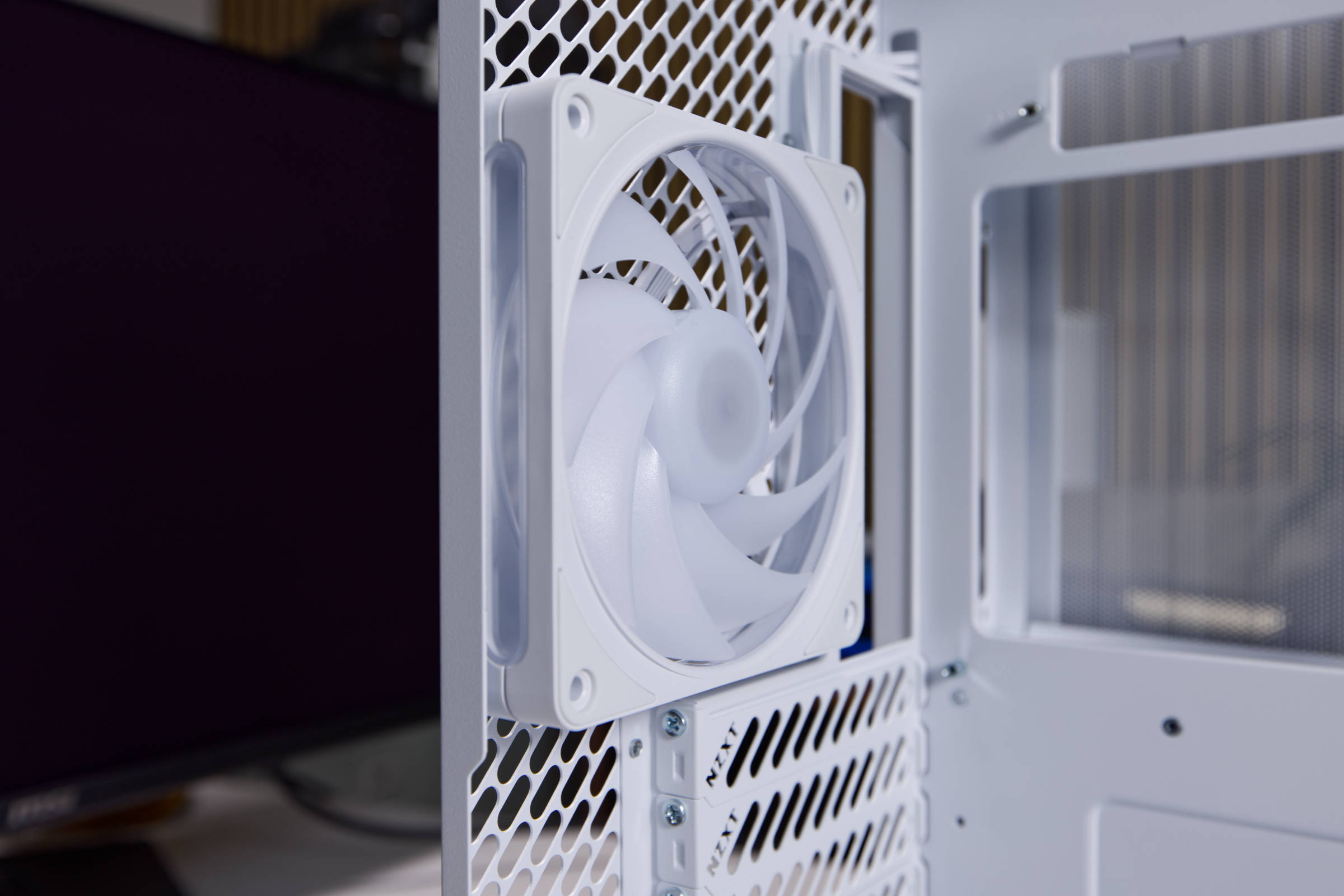 NZXT H6 RGB Rücklüfter NZXT H6 RGB Rücklüfter