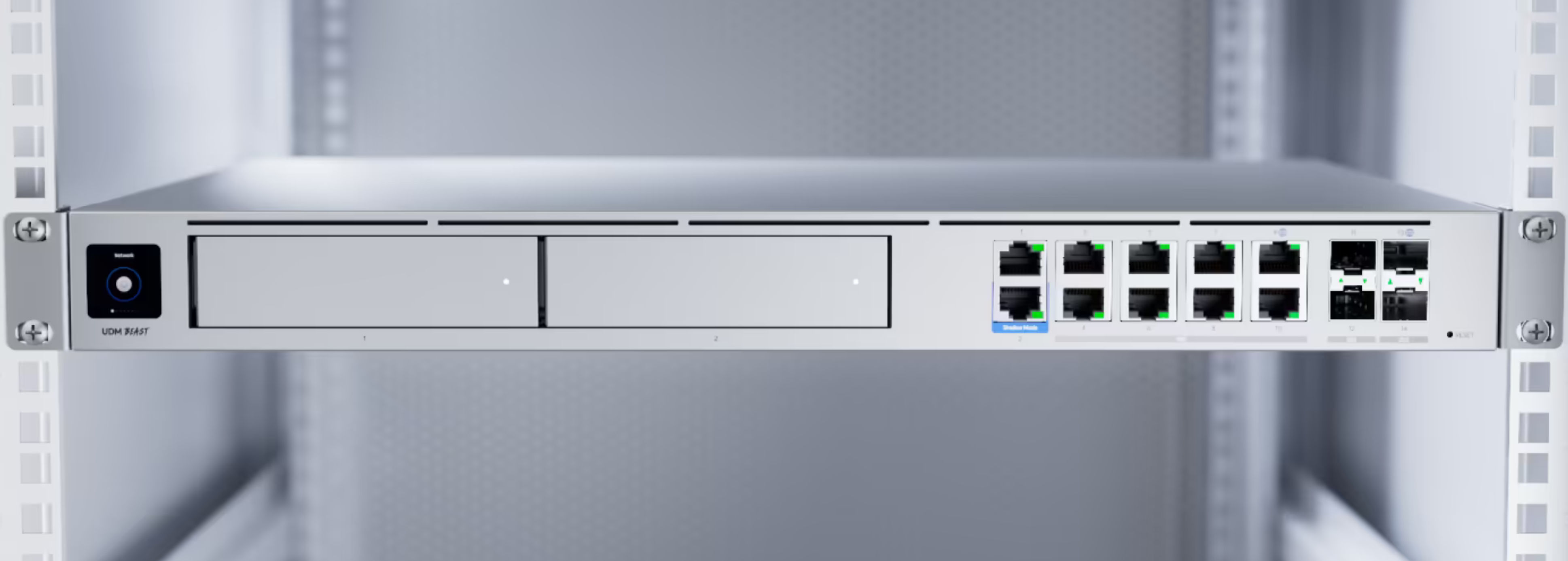 UniFi Dream Machine Beast Cloud Gateway im Rack  Image © Ubiquiti