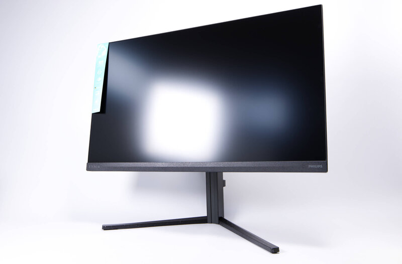 Philips Evnia 3000 27M2N3800A Review Test Philips Evnia 3000 27M2N3800A Review Test