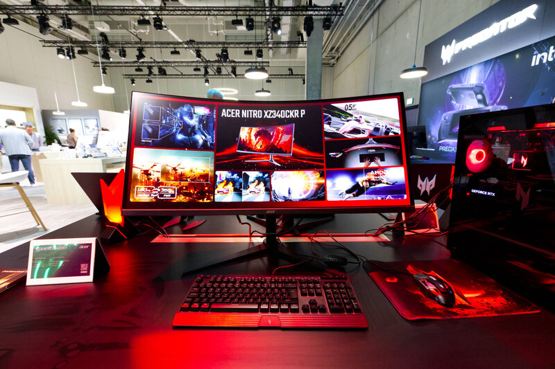 Acer Nitro XZ340CKR P Front