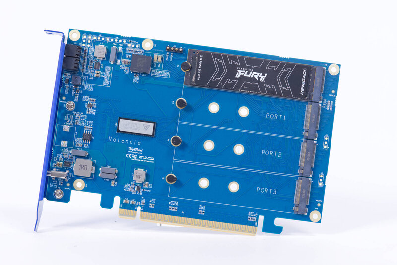 HighPoint Rocket 1604L mit NVMe installiert HighPoint Rocket 1604L mit NVMe installiert
