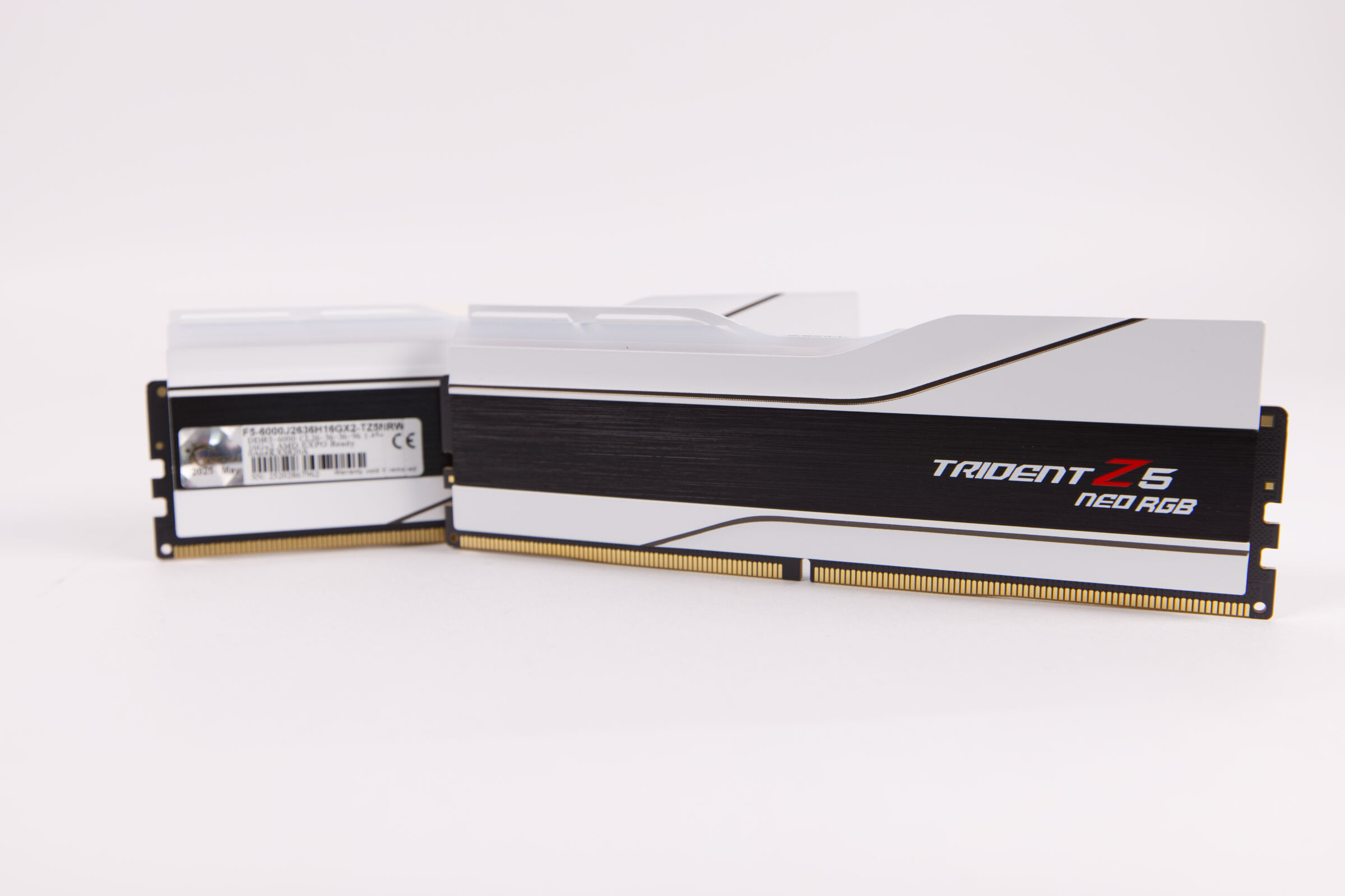 G Skill Trident Z5 NEO RGB 32 GB Kit DDR5 6000 CL26 Test Review  Image © PCMasters.de