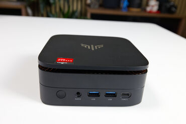 NiPoGi Pinova P1 Review of an affordable Ryzen Embedded R2544 Mini PC