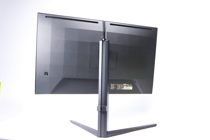 Philips Evnia 3000 27M2N3800A Drehung zur anderen Seite Philips Evnia 3000 27M2N3800A Drehung zur anderen Seite