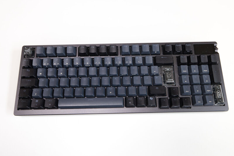 ASUS ROG Azoth 96 HE Fazit ASUS ROG Azoth 96 HE Fazit