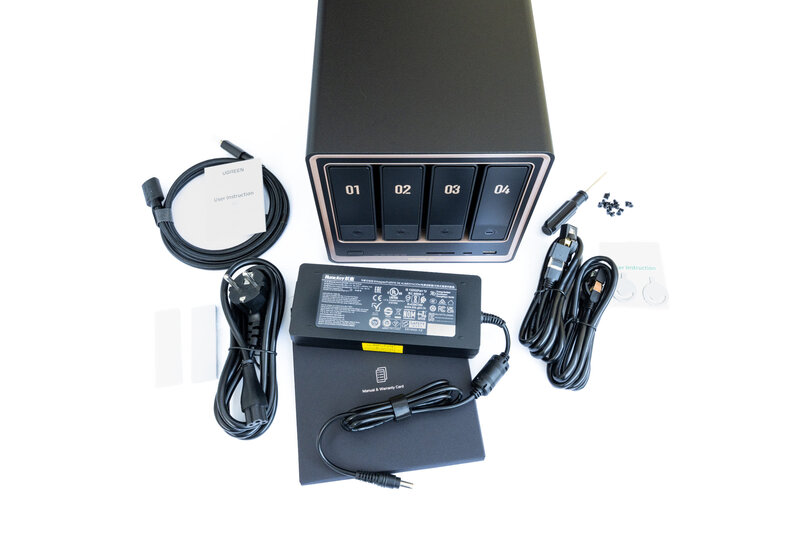 UGREEN DXP4800 GT Lieferumfang UGREEN DXP4800 GT Lieferumfang