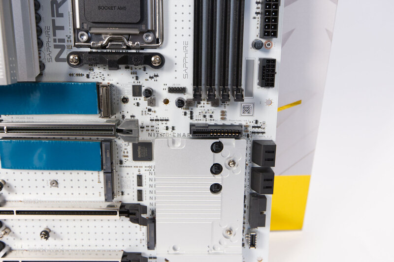 Sapphire Nitro X870EA PhantomLink Polar PhantomLink Header