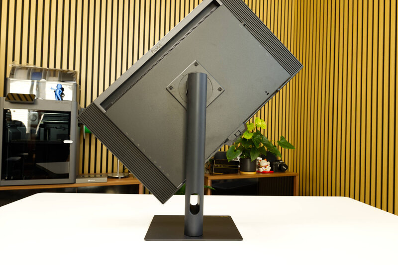 ASUS ProArt Display OLED PA27USD Rotation ASUS ProArt Display OLED PA27USD Rotation