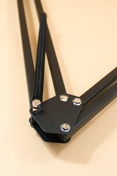 Genesis Radium 251 Set: Microphone Arm and Center Section Genesis Radium 251 Set: Microphone Arm and Center Section