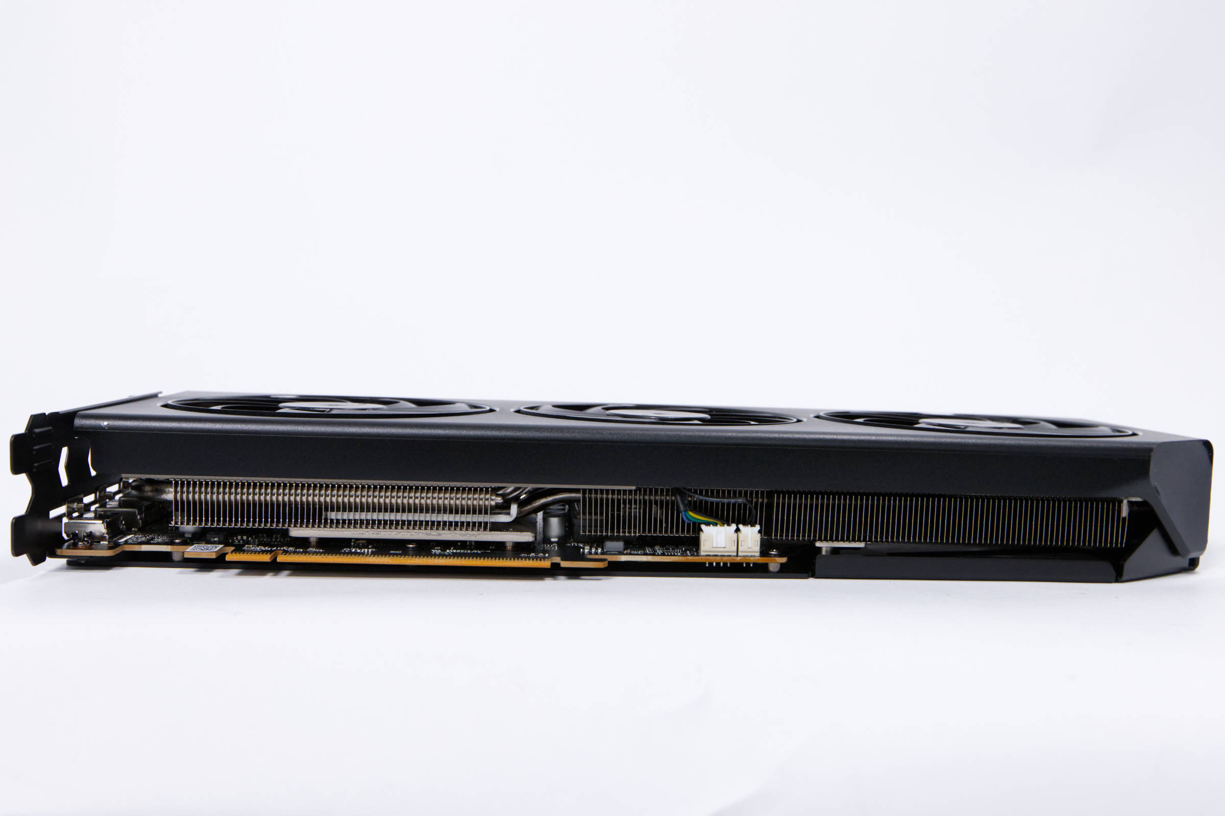 PowerColor Radeon RX 9070 Hellhound Seite 1 PowerColor Radeon RX 9070 Hellhound Seite 1
