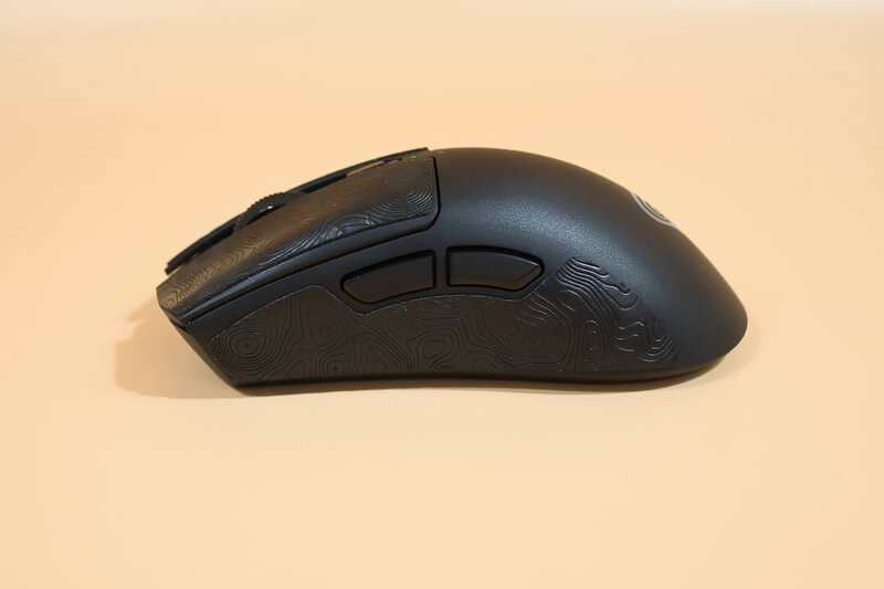 GENESIS ZIRCON 880 PRO mit Grip Pads linke Seite